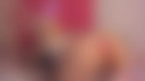 Looking for some good spanks ヾ(•ω•`)o by tammara1