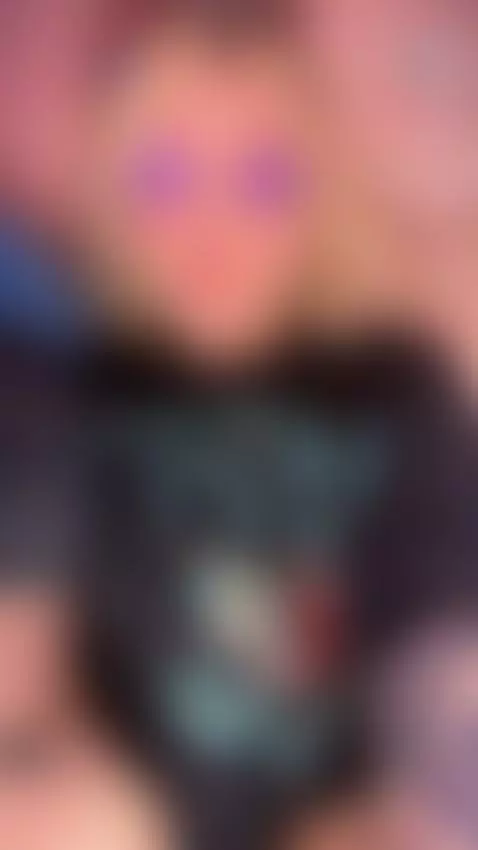 whats under my big hoodie?^^ by tammara1