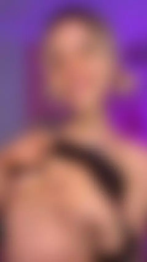 kiss my gummy buttons uwu by tammara1