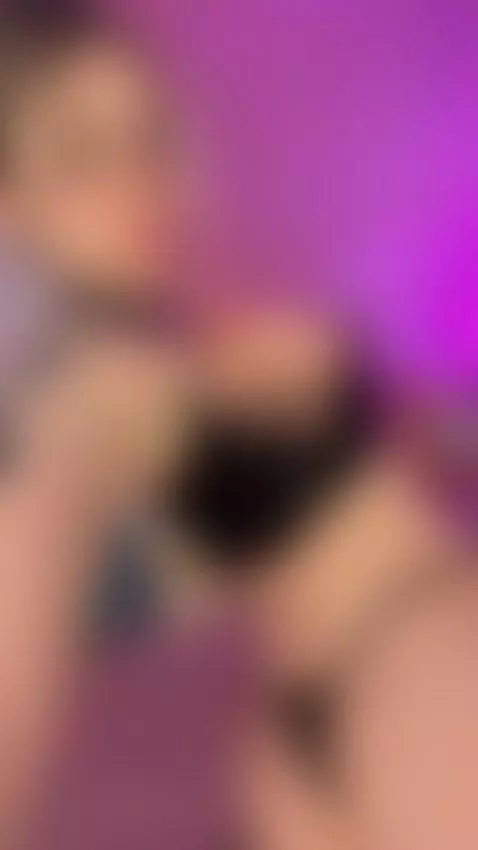 Whats that under my pants? 😥 by tammara1