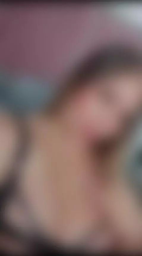 online by rubyhot277