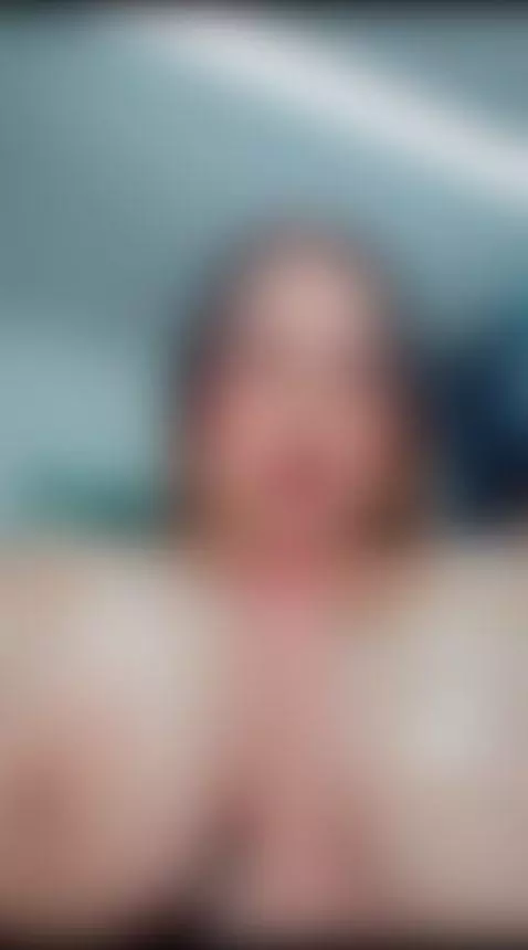 online by rubyhot277