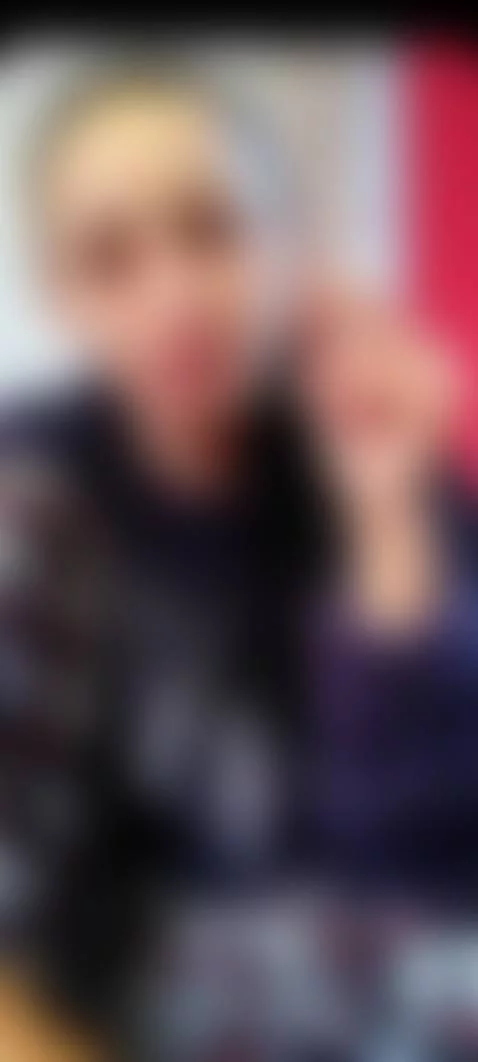 Smoking in pijama by ablackpearl