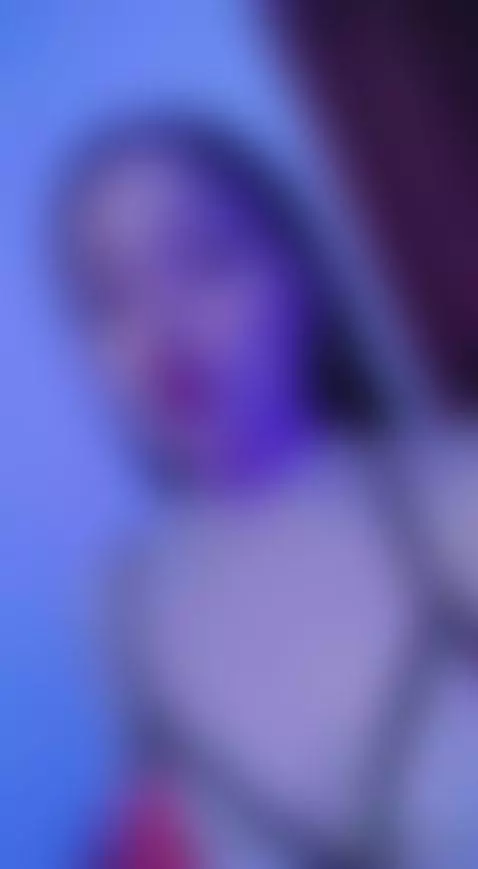 HI BACK GUYYYS! by allasskaa