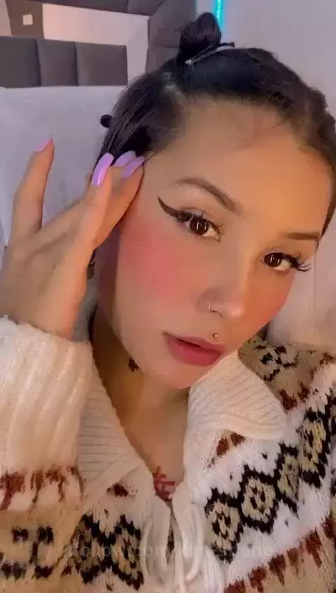 Stay with me in this cold day♥ by kim-sttone