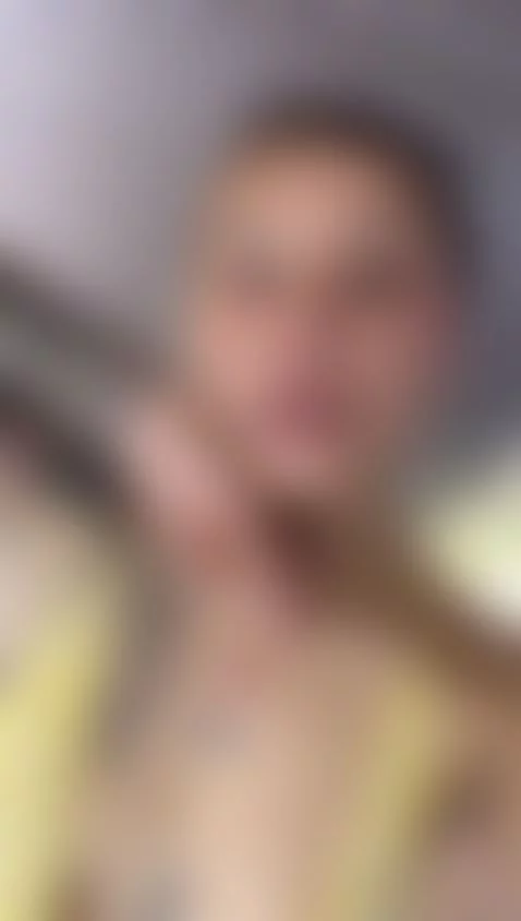 Want to see a body tour? ♥ https://www.camsoda.com/kim-stton... by kim-sttone