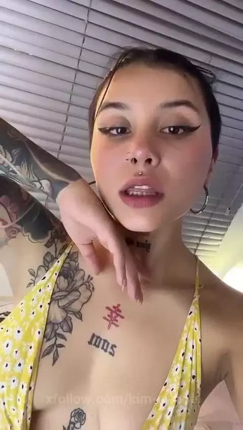 Want to see a body tour? ♥ https://www.camsoda.com/kim-stton... by kim-sttone