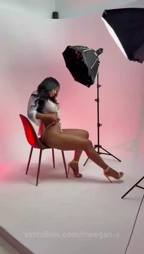 A SEXY SHOOT FOR MY SEXY CUMBACK !!!!!!!!! JOIN ME ♥ by meegan-x