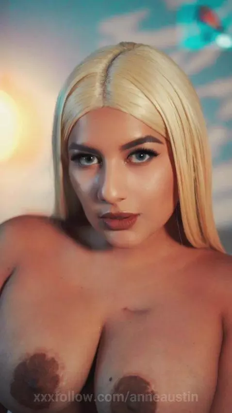 quw tal tu domingo ? by anneaustin