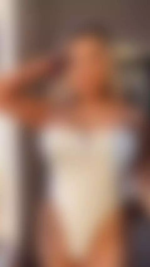 hi 😈 by anneaustin