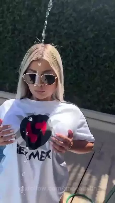 Wet t-shirt by anneaustin