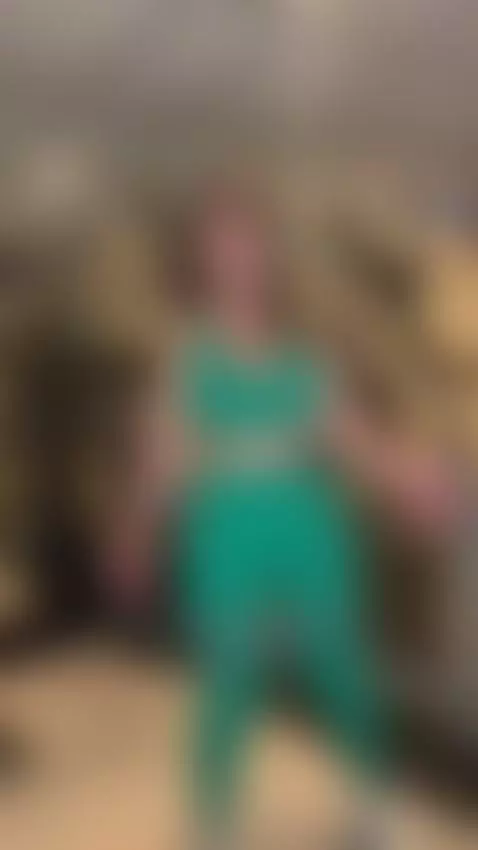 learning how to squat! by kayla94xo