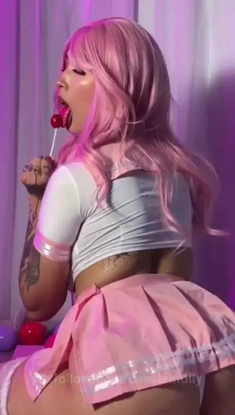 Flirtatious doll 🎀 by cassiemolly