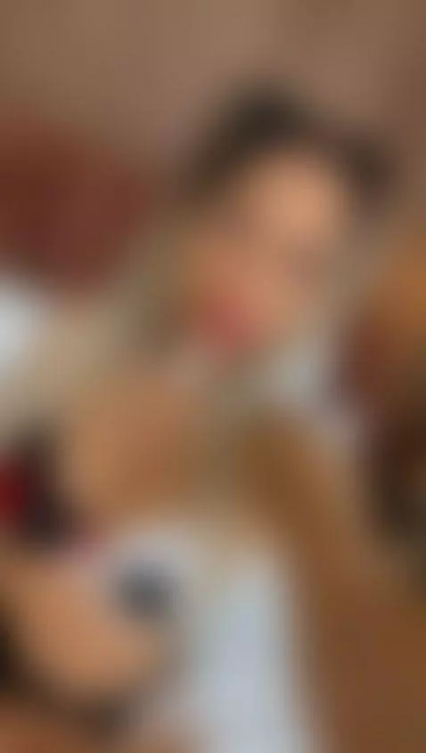 See u tonight guys , horny & hot 😁💋💋💋💋 by emillybronte