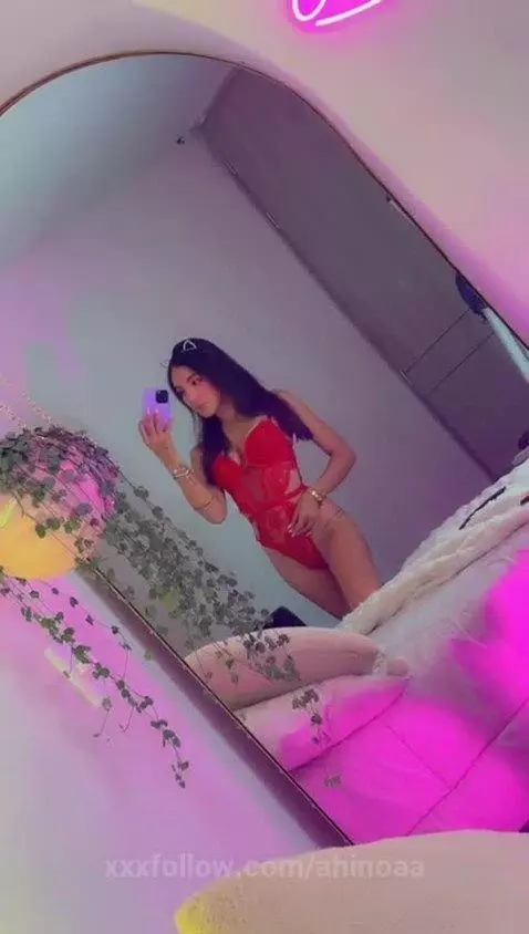 Red enhances my beauty💋 by ahinoaa