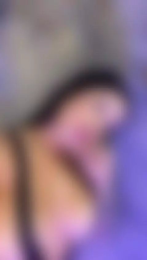 I want a kiss... one of those that ends with a happy ending. by sexysistter