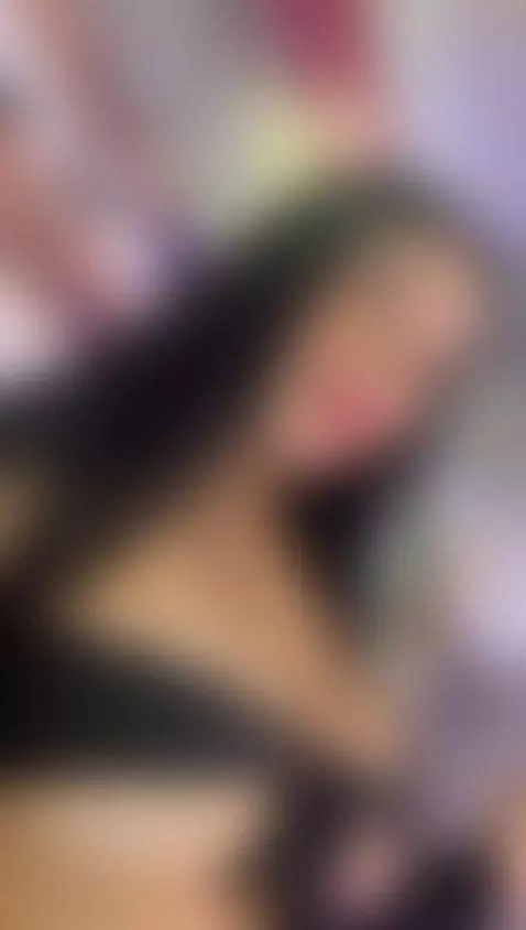 Are you ready for this horny and sexy girl? 🔥 by sexysistter