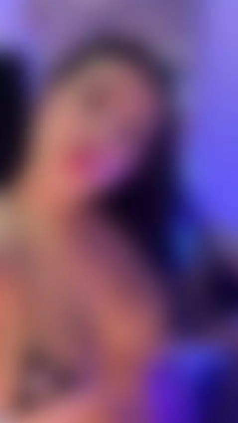 Kisses for you !! 😈🤤 by sexysistter