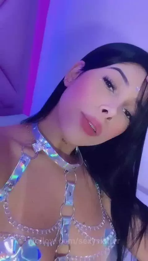 What if you cum on my beautiful body? ❤ by sexysistter