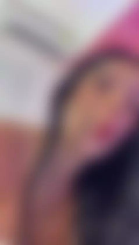 It's pretty hot when he gets bossy in bed. Online now.😍😈 by sexysistter