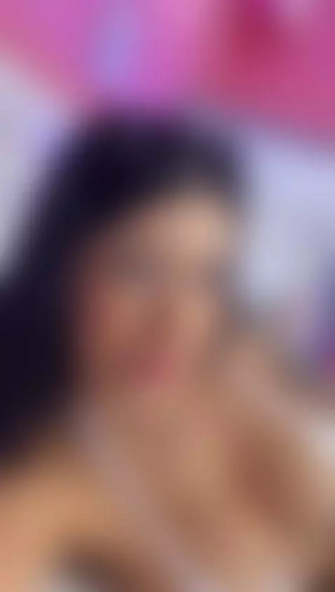 My kiss and my body are waiting for you in bed 😘🍒😏 by sexysistter