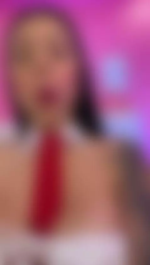 what do you want first? my boobs or my sweet ass?🍒🍑 by sexysistter