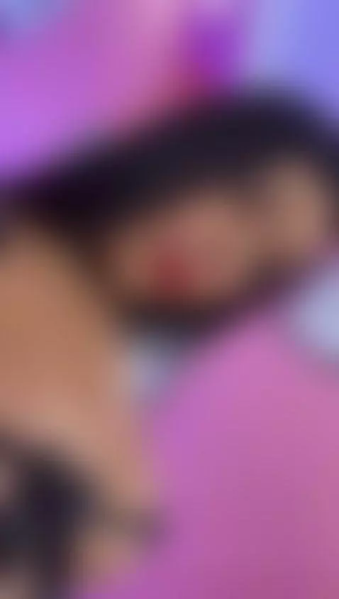 Are you ready to open your presents? 🍒😈🔥 by sexysistter