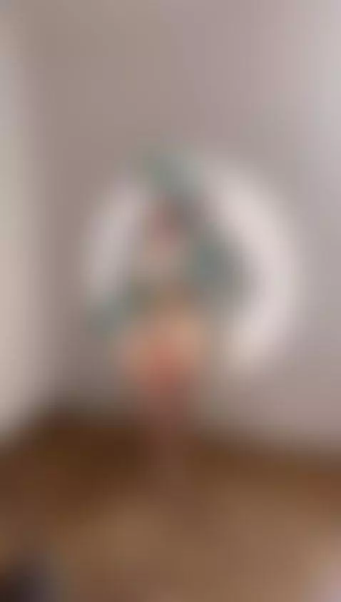 Miss Claus has arrived to give you your gift, are you ready?... by sexysistter