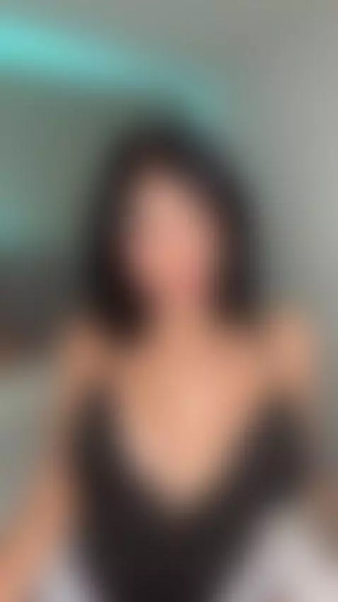 Happy Thursday my loves🖤 by liaprada