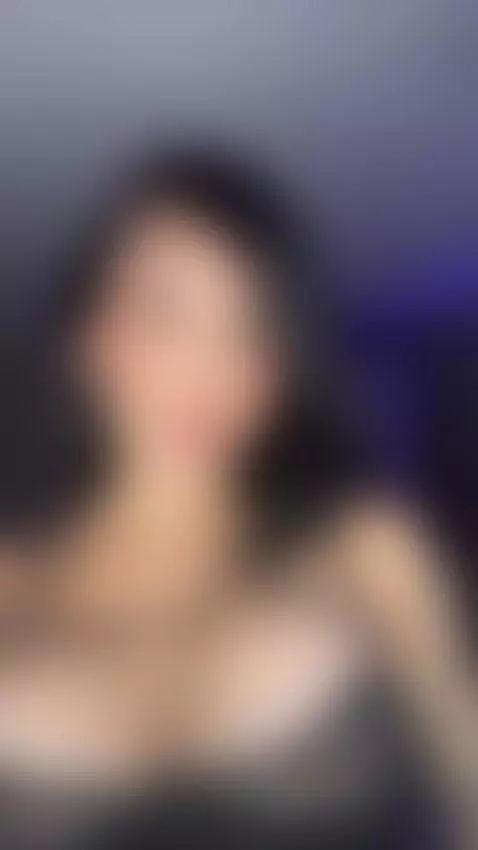 Happy friyay🥵 by liaprada