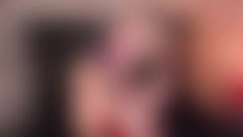 Come, I'll show you how professional I am at sucking cocks 🥵... by kim-blane