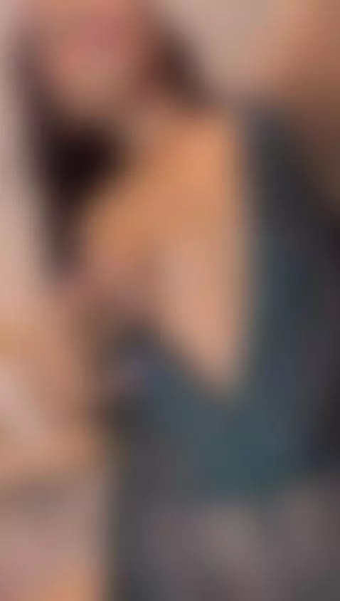 Online now for cum with u♥ by whitney-wellss