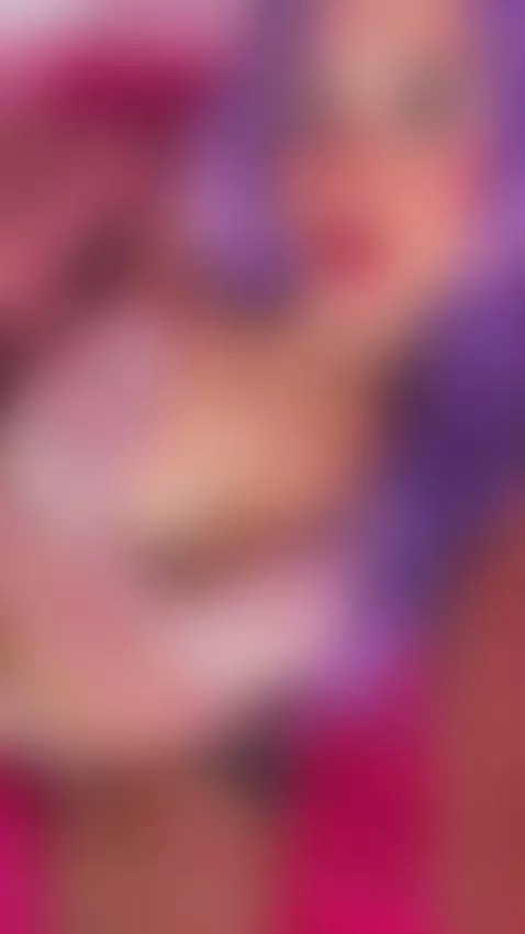 🌊🧜‍♀️ "Hoy soy tu sirena, lista para atraparte en mi océano ... by vaiolett-coleman