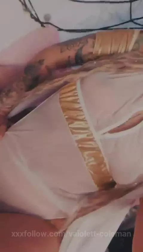 “Prepare yourself, mortal… the goddess of Olympus has awaken... by vaiolett-coleman