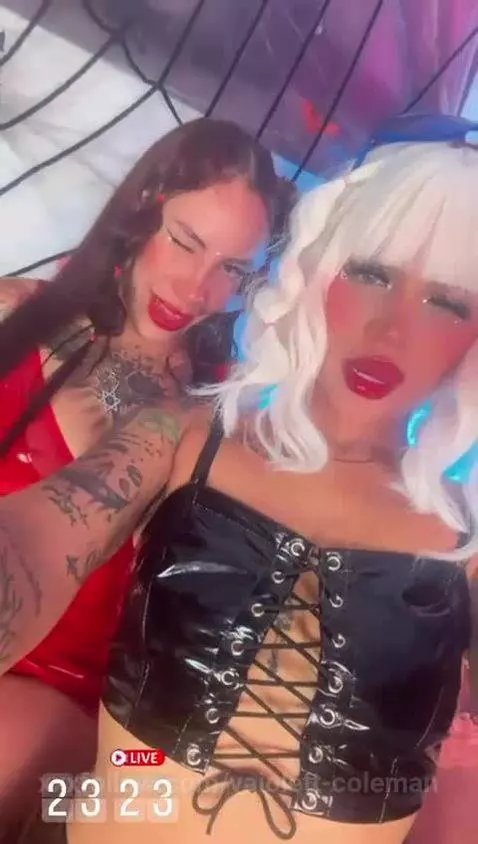 🕷️ Don't run... my friend and I just want to play with you t... by vaiolett-coleman