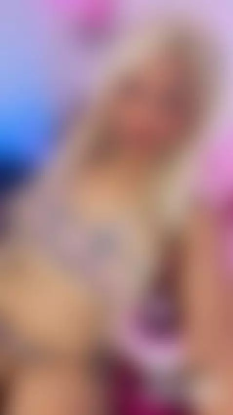 Hello guys, I'm ready for fun. I'll wait for you on my pink ... by vaiolett-coleman