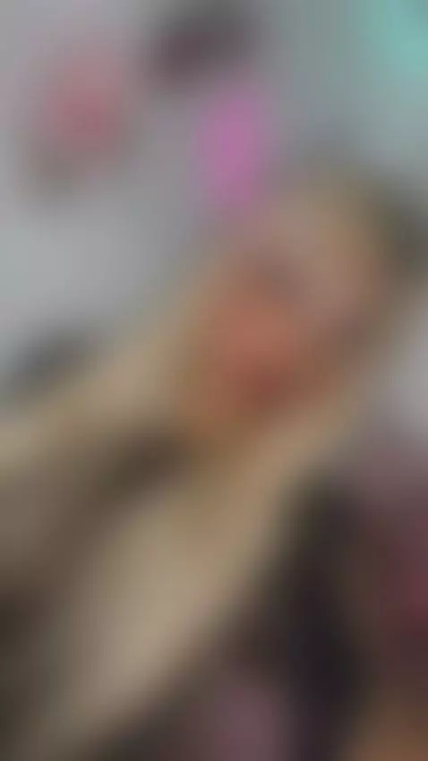 A llegado la noche, y tengo muchas ganas de divertirme. Los ... by vaiolett-coleman