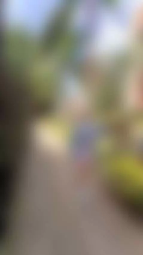 show my titts by cleojhonson