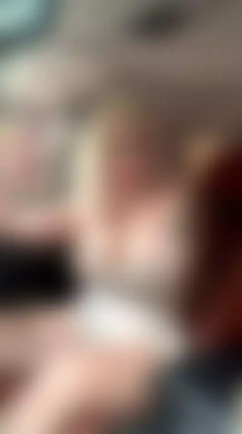 I’m a slut who loves the risk of being caught 🤫 by cleojhonson