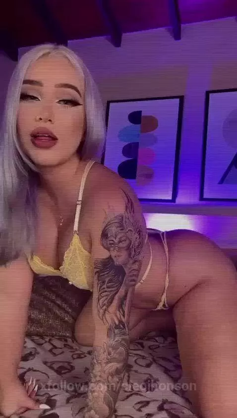 Kiss me baby 💋 by cleojhonson