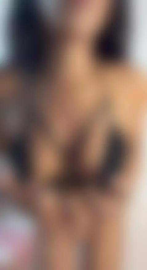 QUEEN EBONY🔥A sexy body and a kinky mind that's what you've ... by hallybans
