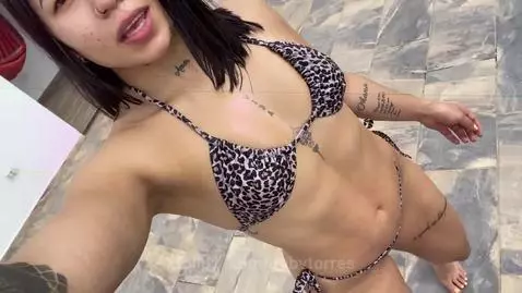 My neighbors love the view by gabytorres