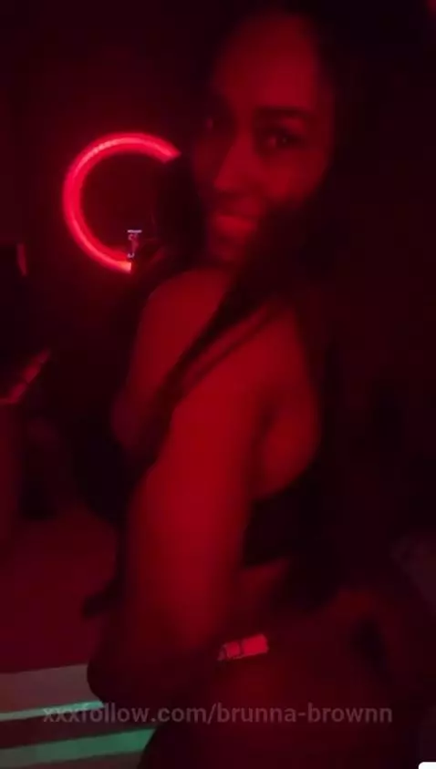 I want to dance for you 💃 by brunna-brownn