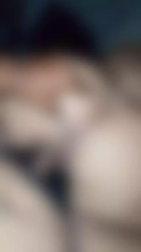 le meto la verga hasta al fondo a esta puta by ereegg