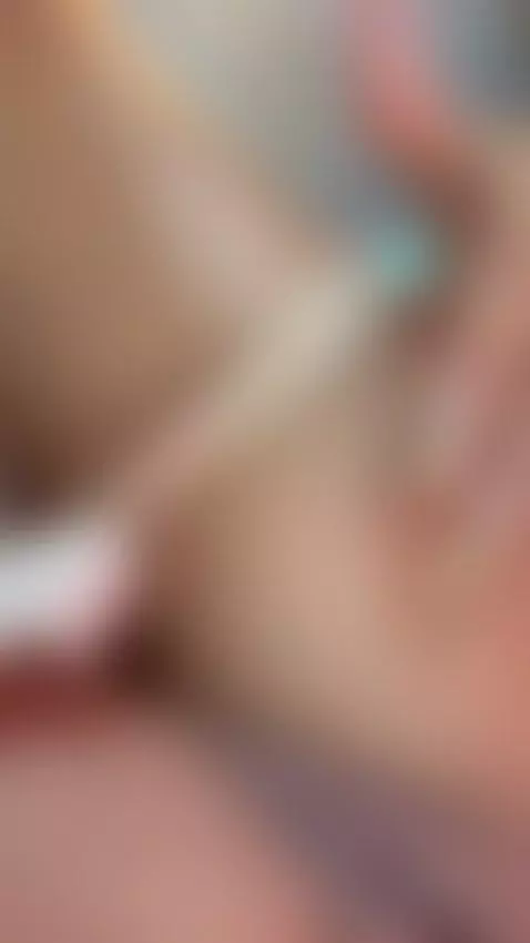 Come and kiss her... slow and deep! by christiekroes