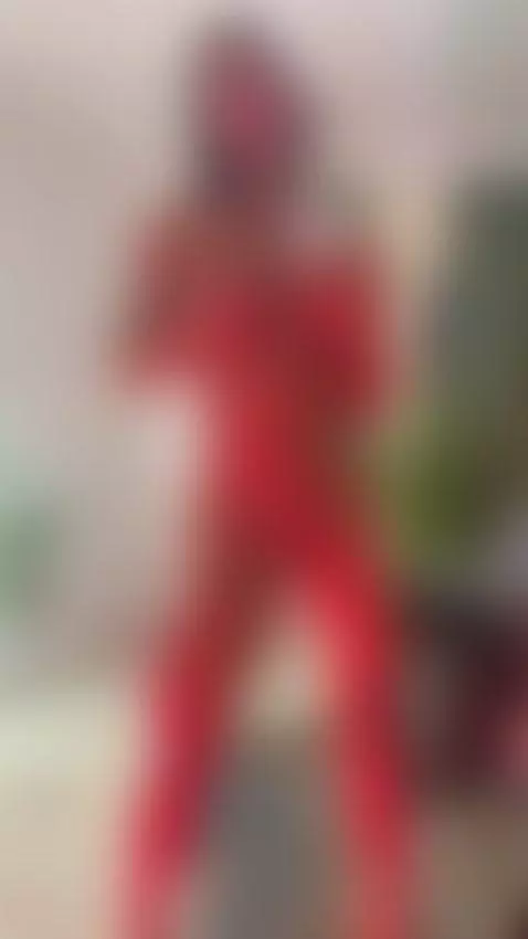 Enjoy my naked body by christiekroes