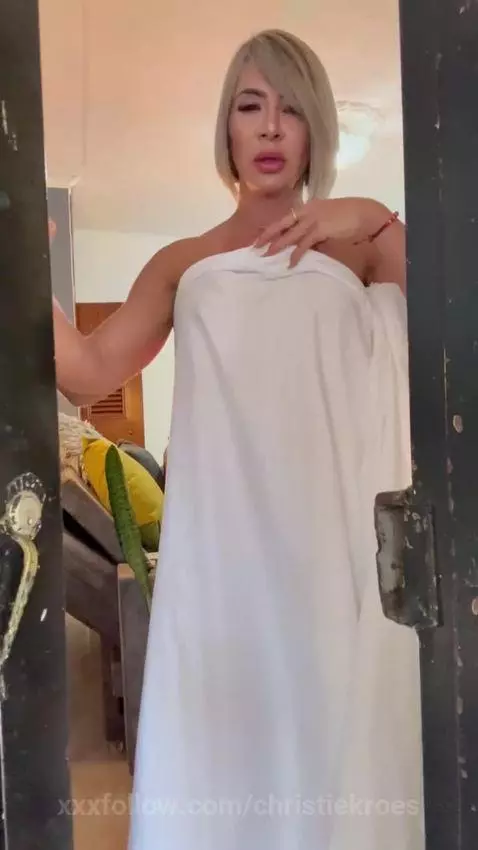 Welcome here 🔥https://www.camsoda.com/christiekroes by christiekroes