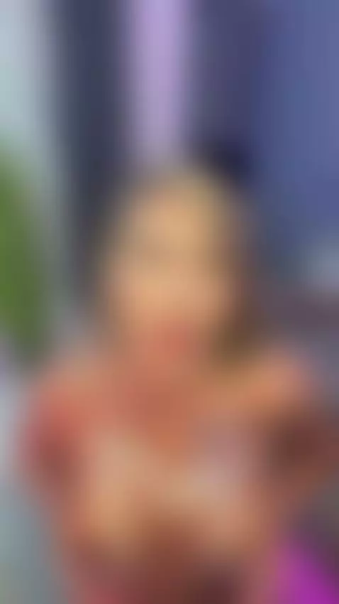 You feed me with ur cum? by christiekroes