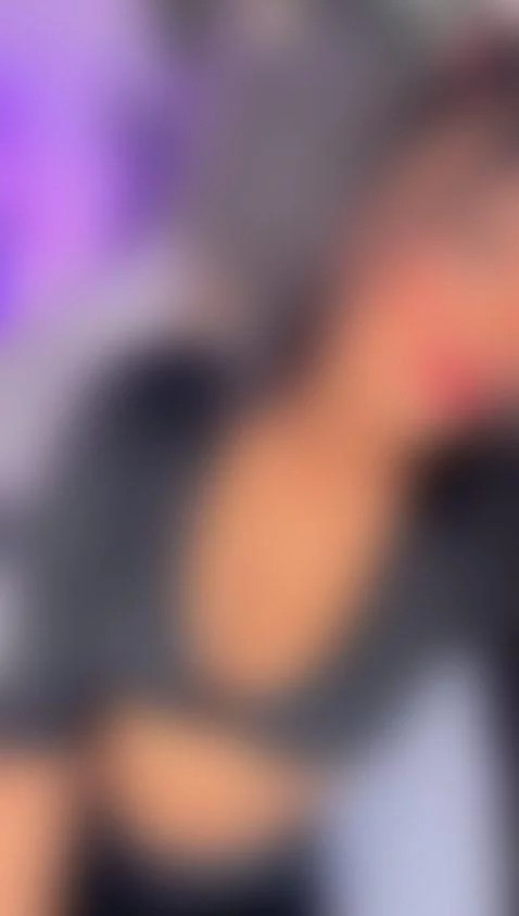 Online Guys by isabella-bunny