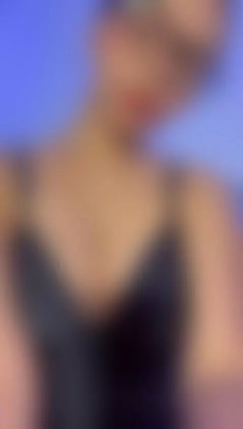 I can be your new gf tonight? 🫧🫧😈 by leahmarsh